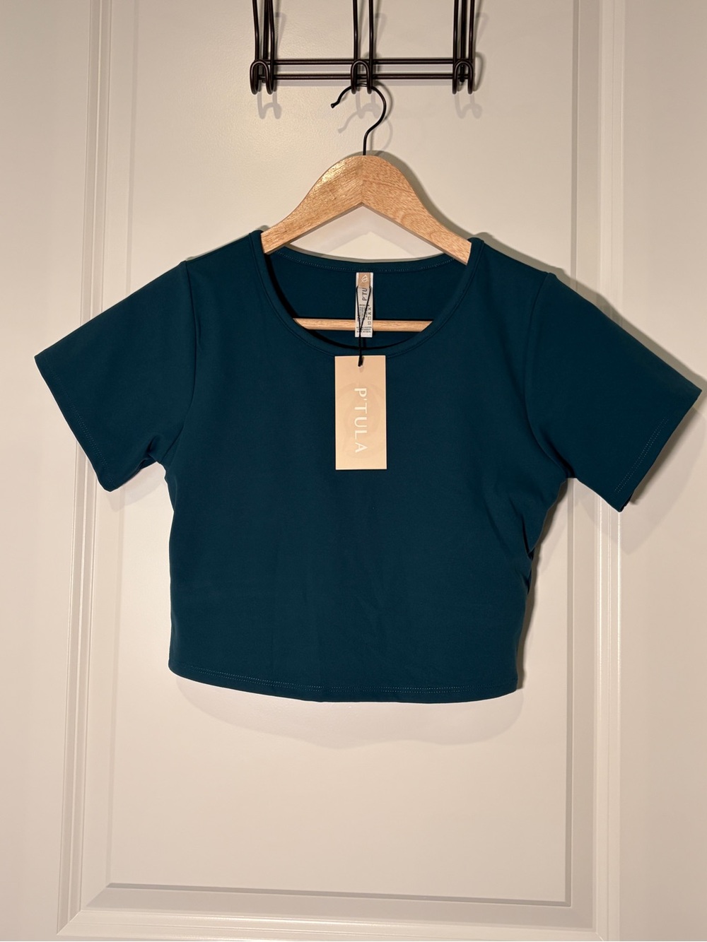 P'tula Teal Short Sleeve Crop Top with Built-In Sports Bra - Medium